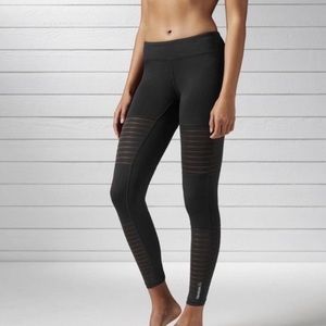 Reebok speed wick moto leggings